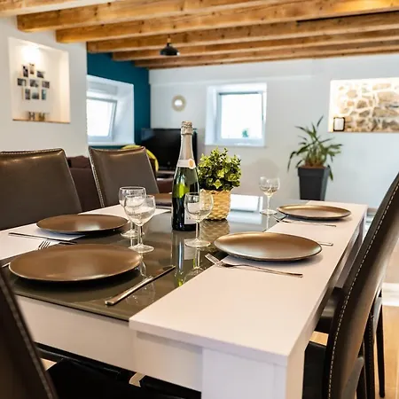 De Charme Refait A Neuf, A En Alsace. Holiday home